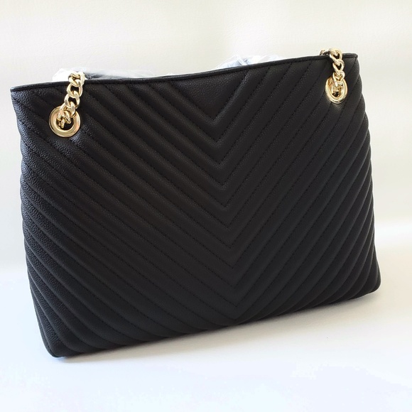 NEW Victoria's Secret Studded Quilt Tote Bag - Picture 5 of 8